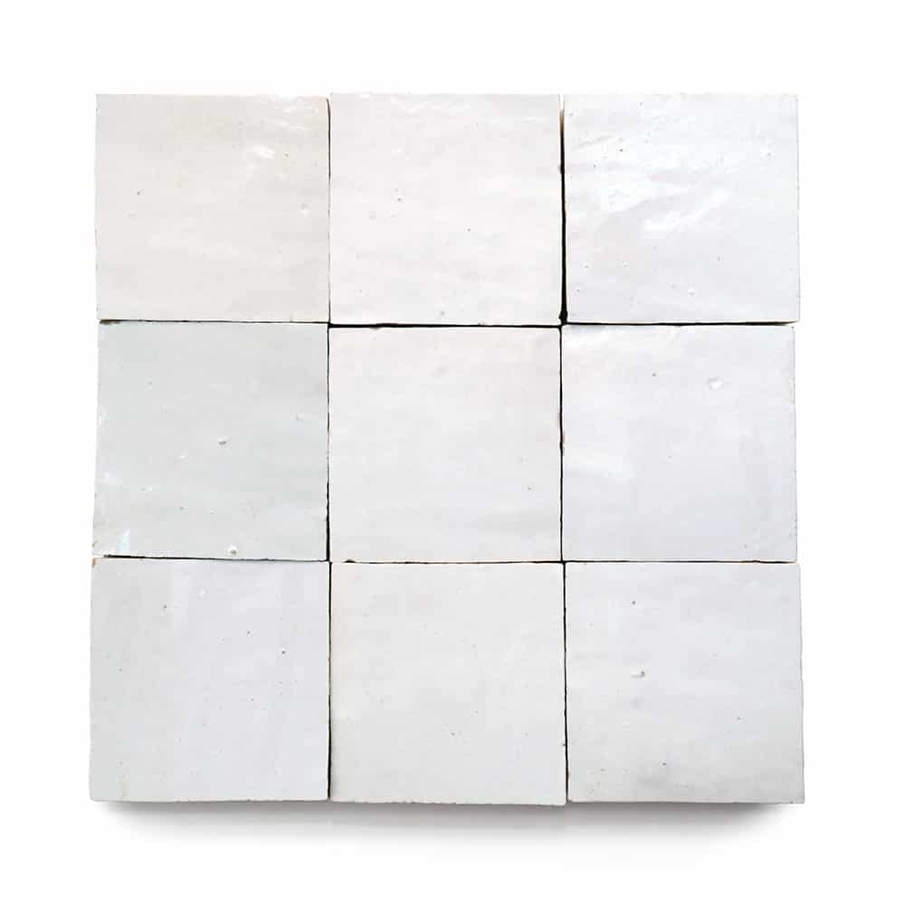 Pure White 4x4, Sample
